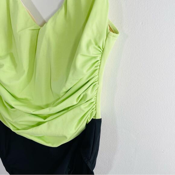 Miraclesuit Lime Green Black Colorblock One Piece Underwire Low Back Swim 8 - Picture 3 of 9